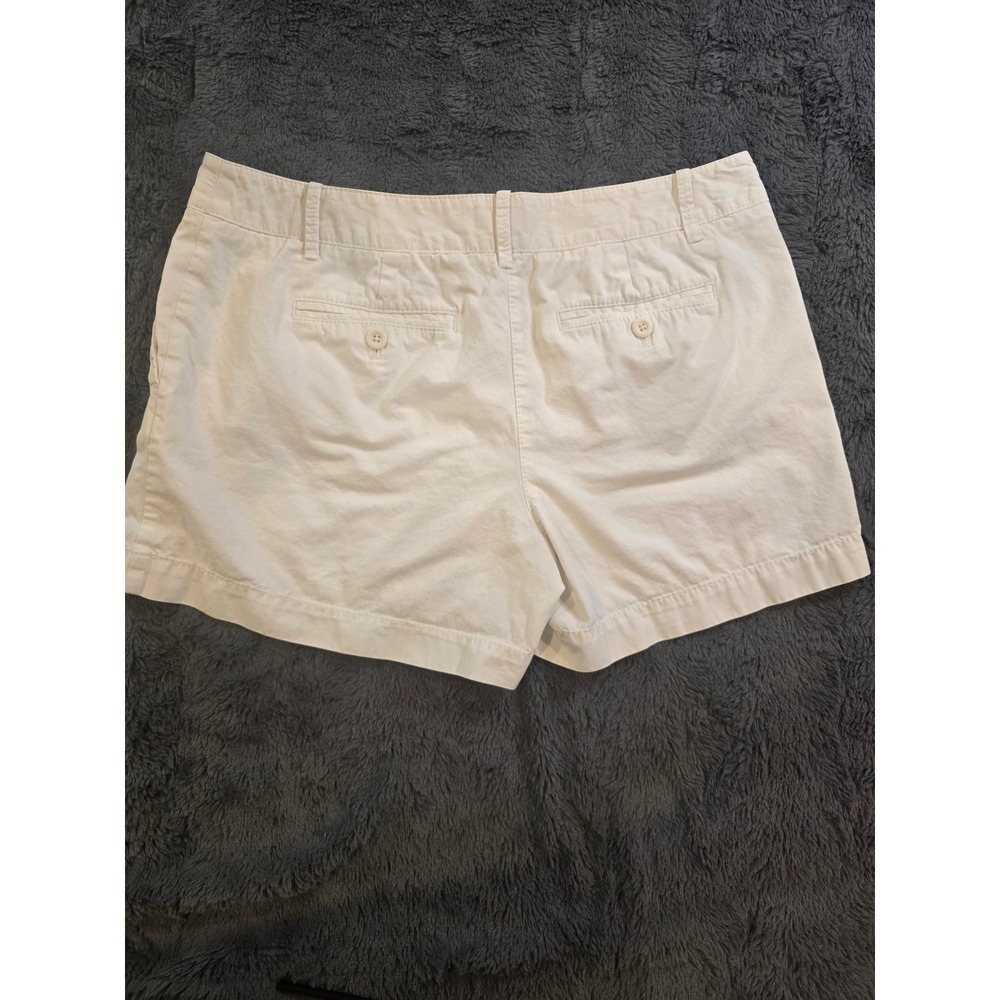 Ann Taylor LOFT Womens White Chino Shorts Size 8 Casual Summer Cotton Classic - Picture 4 of 5
